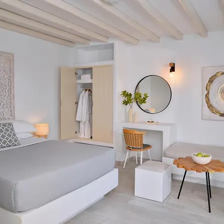Hotel Mythology & Stelida (Naxos)