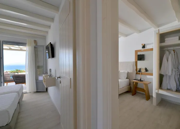 Hotell Mythology & 5*